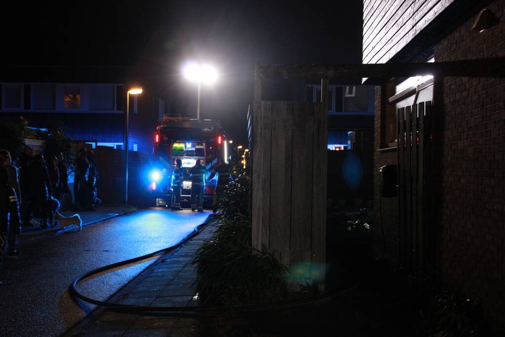 Brand in woning door vuurwerk