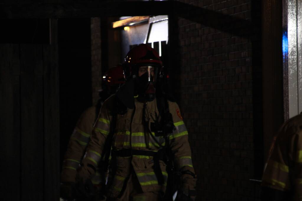 Brand in woning door vuurwerk