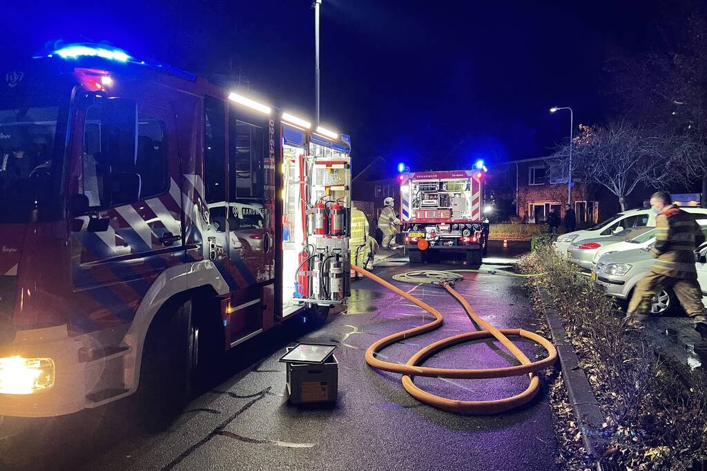 Auto volledig verwoest door brand