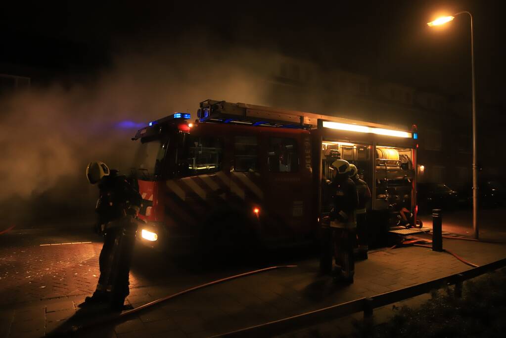 Auto volledig uitgebrand