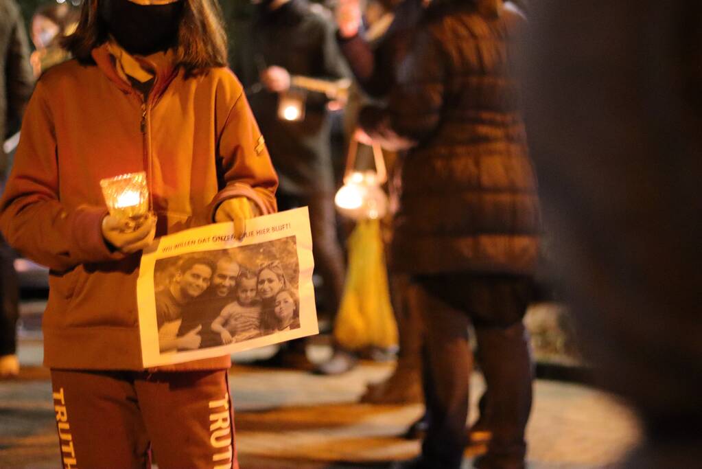 Protest tegen overplaatsing Irakees gezin uit azc