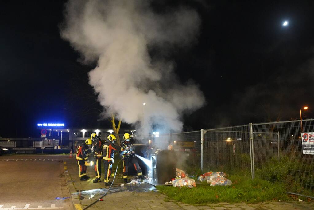 Brand in ondergrondse container