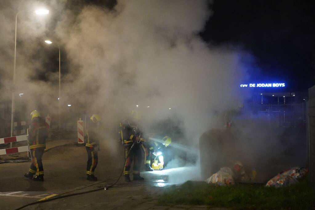Brand in ondergrondse container