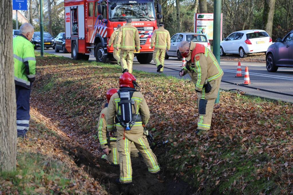 Gemeente raakt gasleiding tijdens schoonmaken van sloot