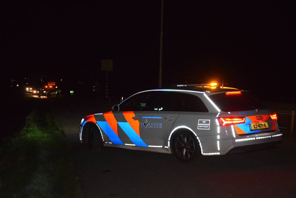 Auto vlucht na ernstige aanrijding met scooter