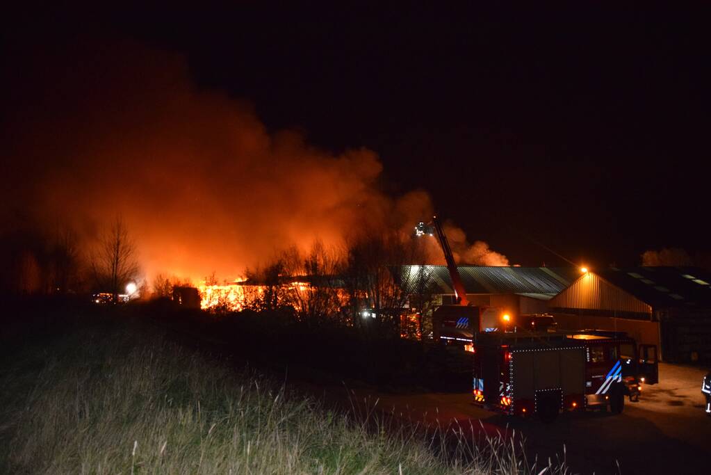 Grote brand verwoest boerenschuur