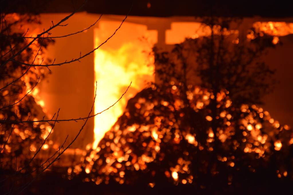 Grote brand verwoest boerenschuur
