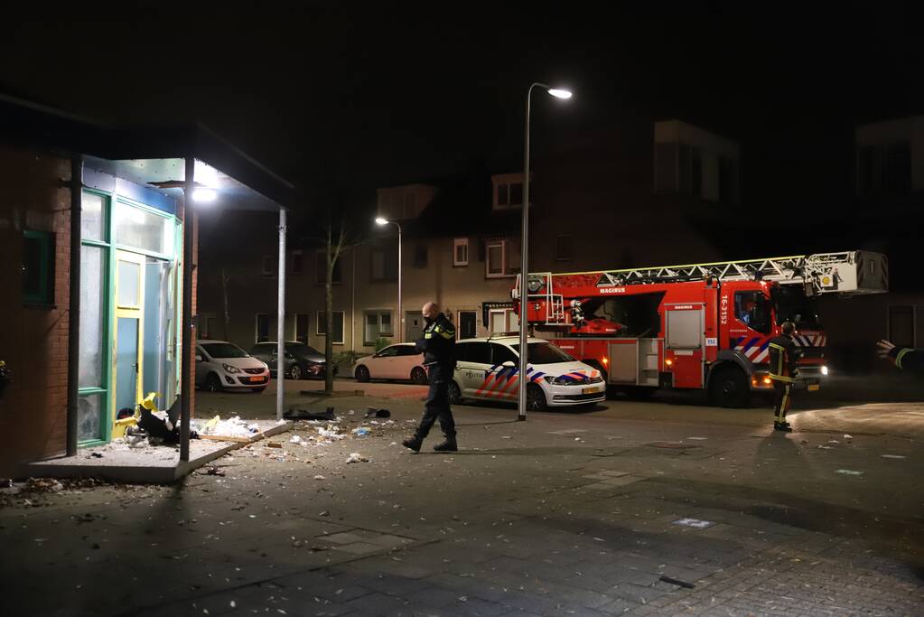 Veel schade bij kinderdagverblijf door vuurwerkbom