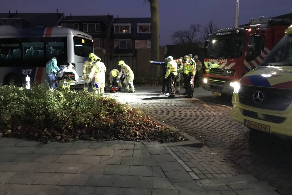 Fiester aangereden door lijnbus