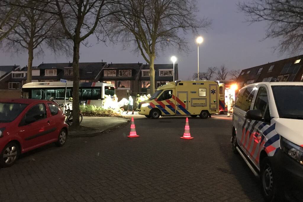 Fiester aangereden door lijnbus