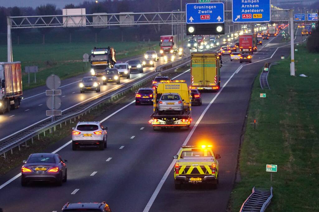Flinke file door ongeval op snelweg