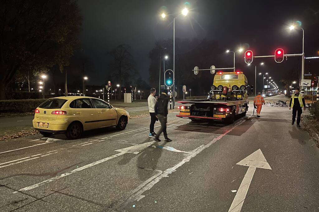 Motorrijder gewond na aanrijding met auto