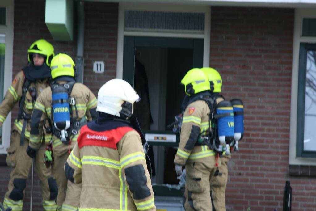Woningen uit voorzorg ontruimd na gaslucht