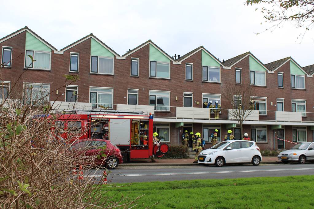 Woningen uit voorzorg ontruimd na gaslucht