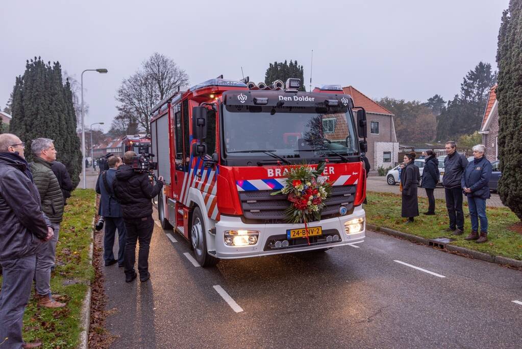 Laatste eer aan overleden brandweerman Pim van der Bruggen