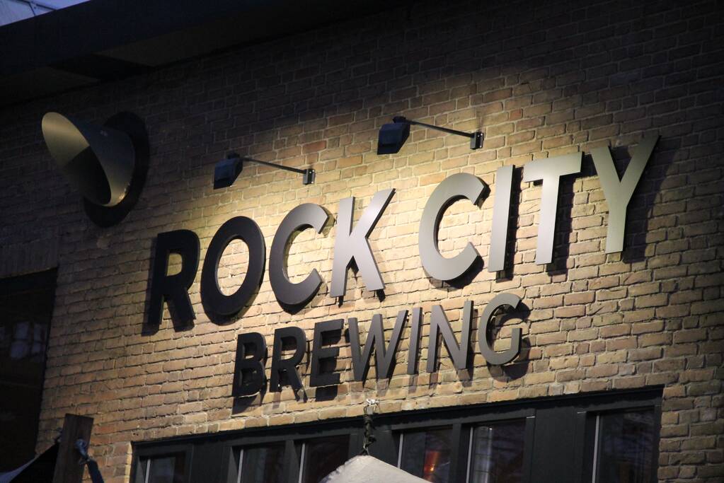 Brand in pakjeshuis van Sinterklaas