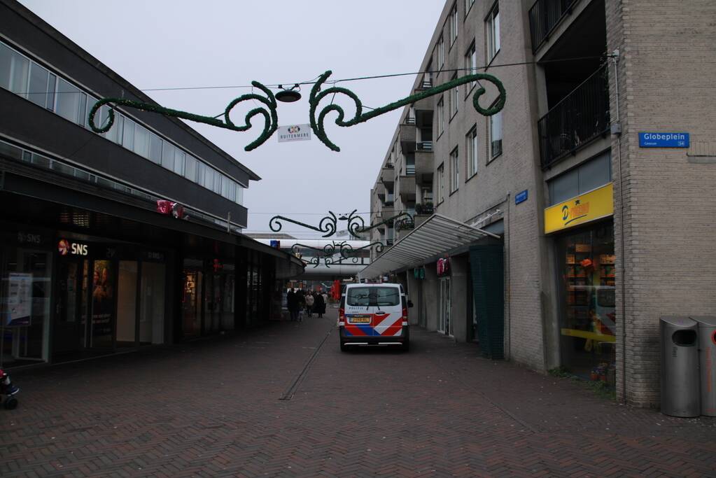 Politie aanwezig door overval op T-Mobile