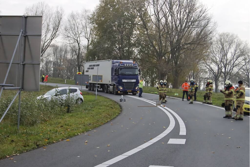 Traumahelikopter landt voor zwaargewond persoon