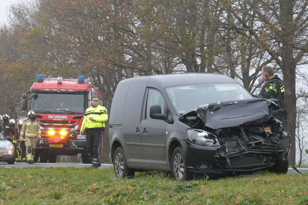 Meerdere voertuigen betrokken bij verkeersongeval