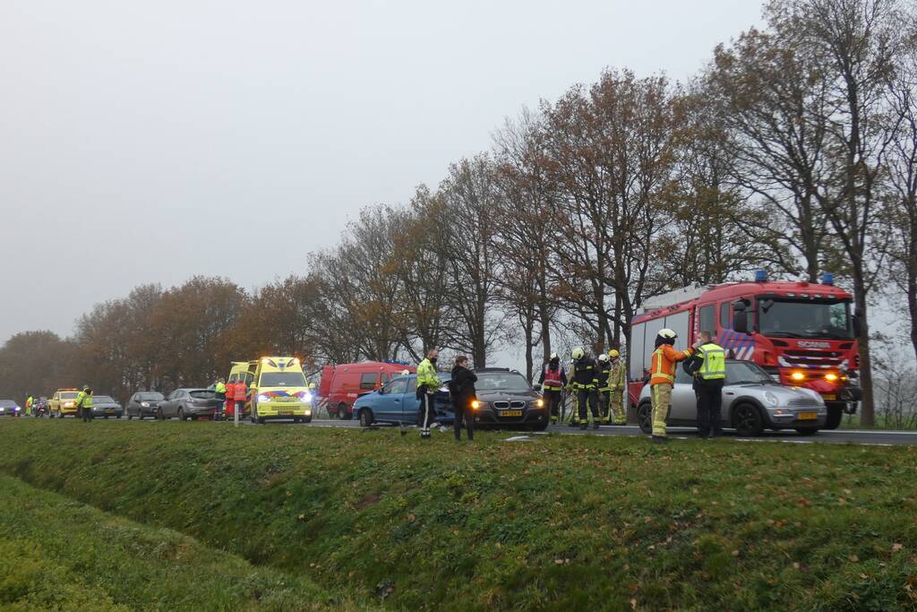 Meerdere voertuigen betrokken bij verkeersongeval