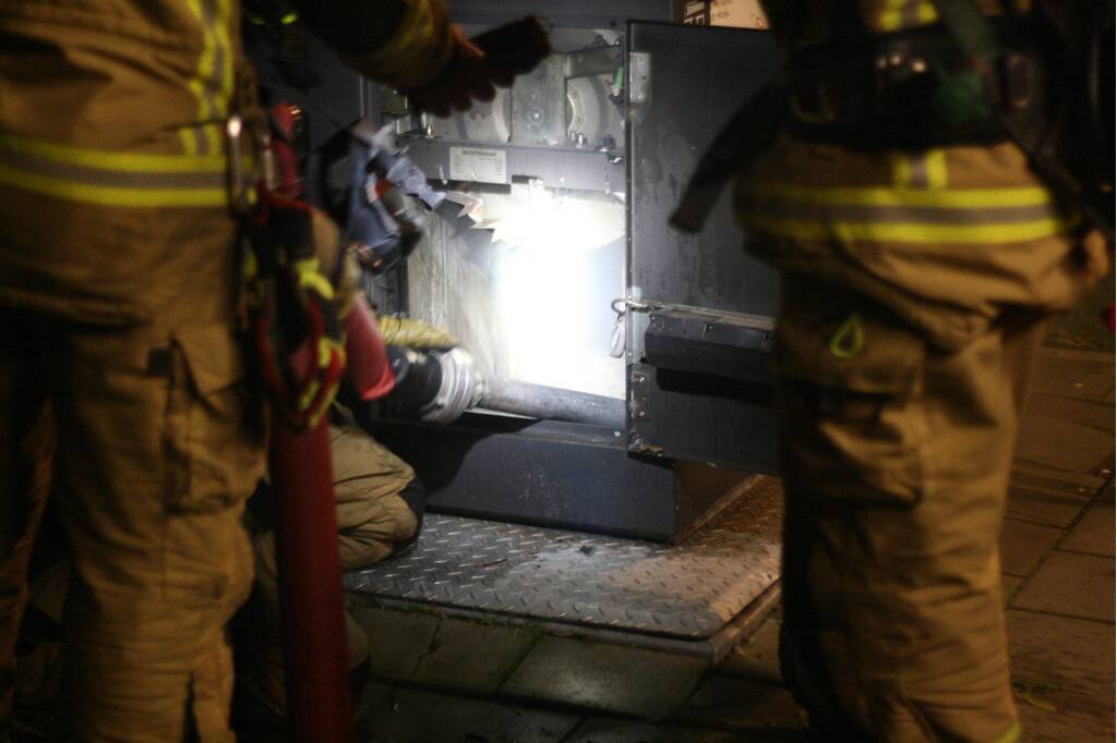 Brand in container snel geblust