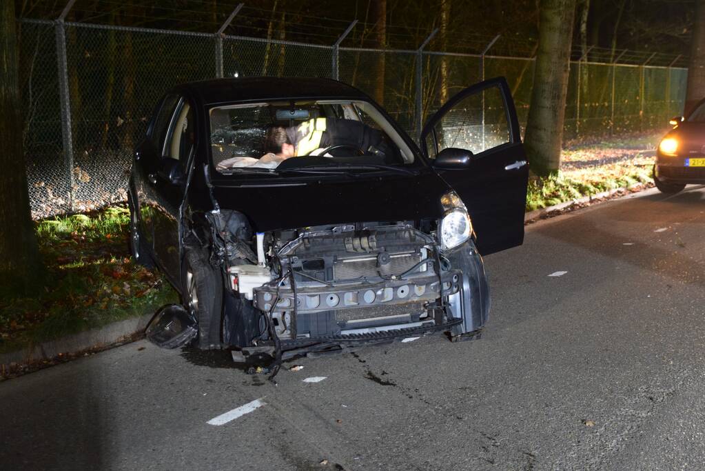 Meerdere voertuigen beschadigd bij ongeval