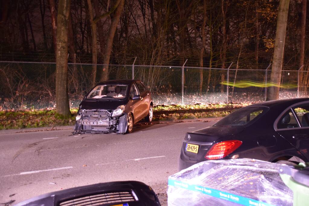 Meerdere voertuigen beschadigd bij ongeval
