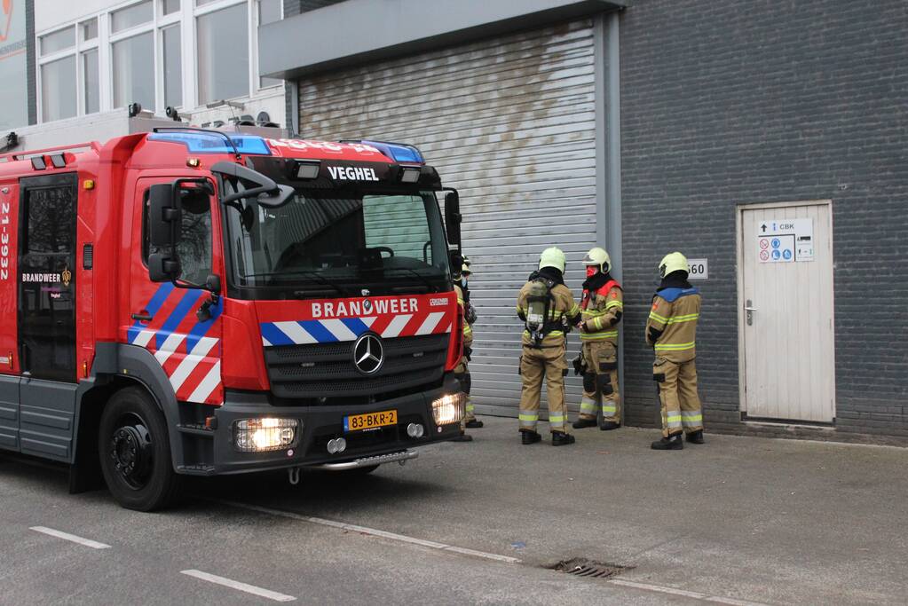 Mogelijk brand bij Victoria Mengvoeders