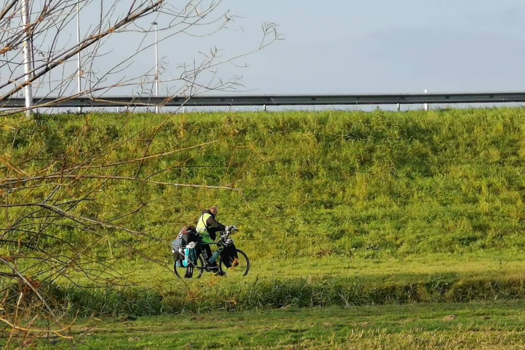 Fietser van knooppunt Maanderbroek gehaald