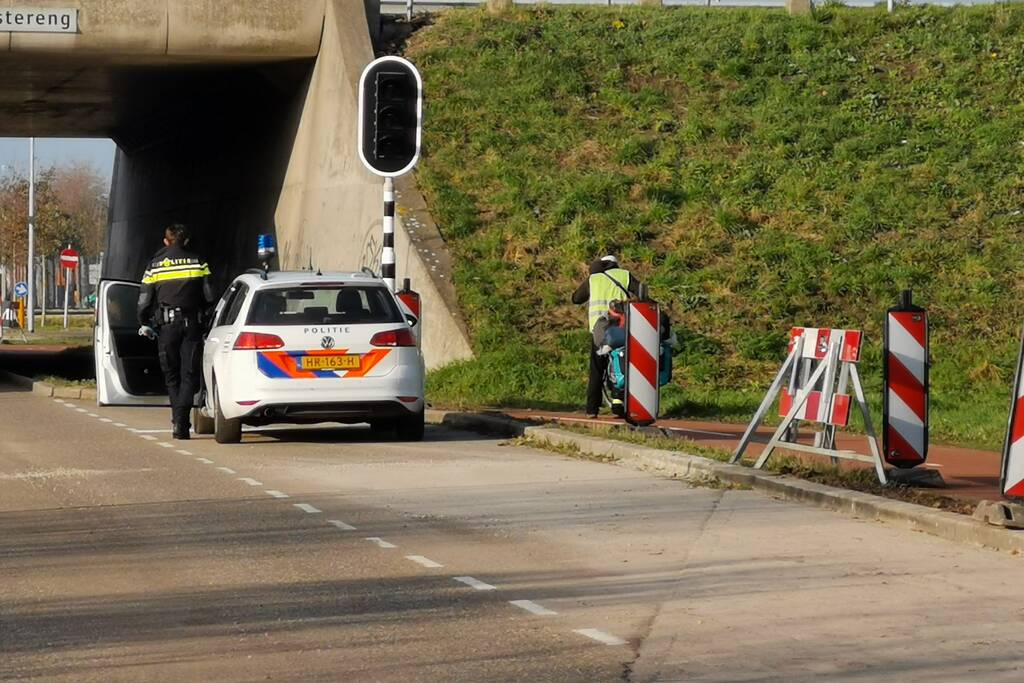 Fietser van knooppunt Maanderbroek gehaald