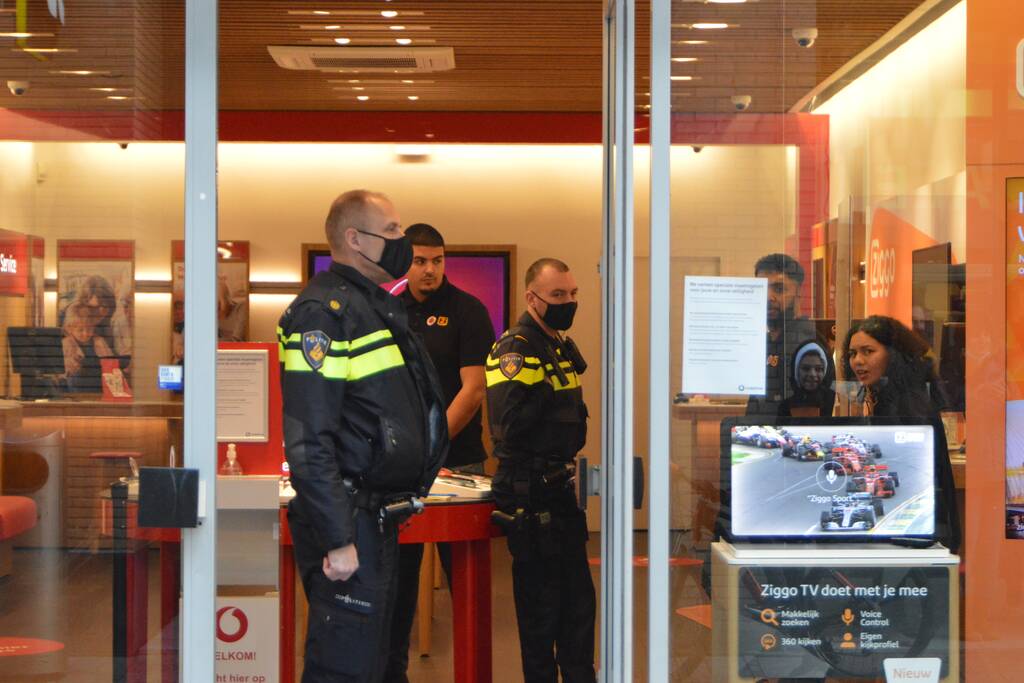Overval op Vodafone winkel