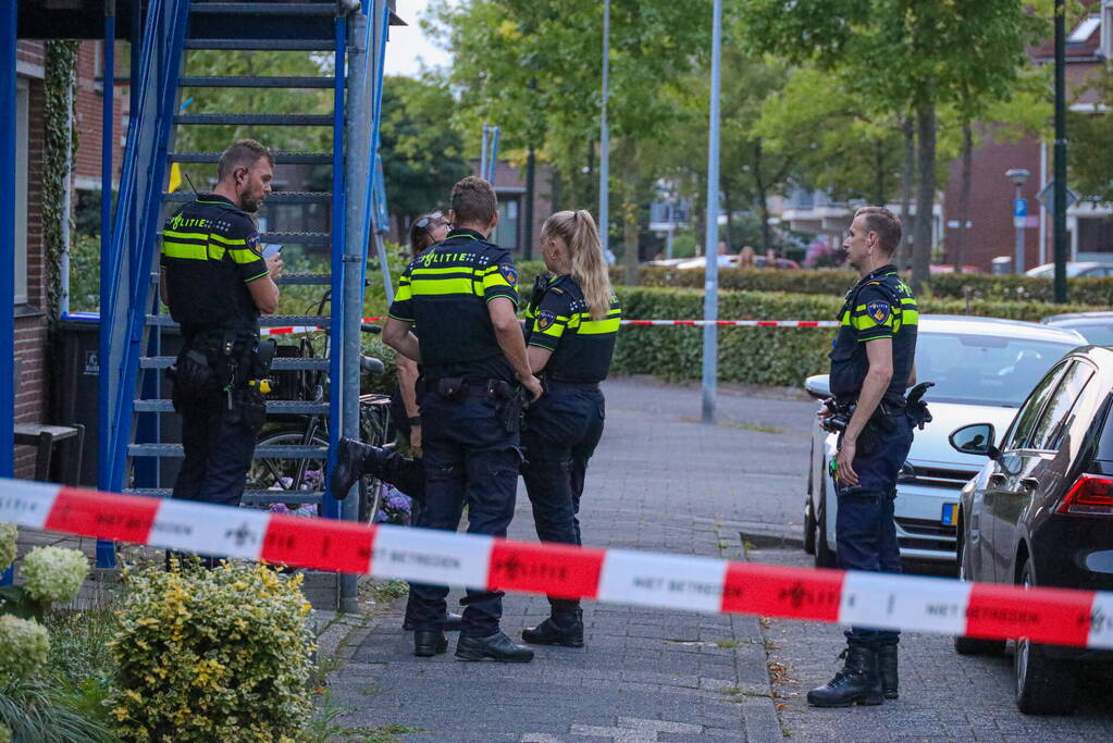 Aanhouding na aantreffen overleden vrouw