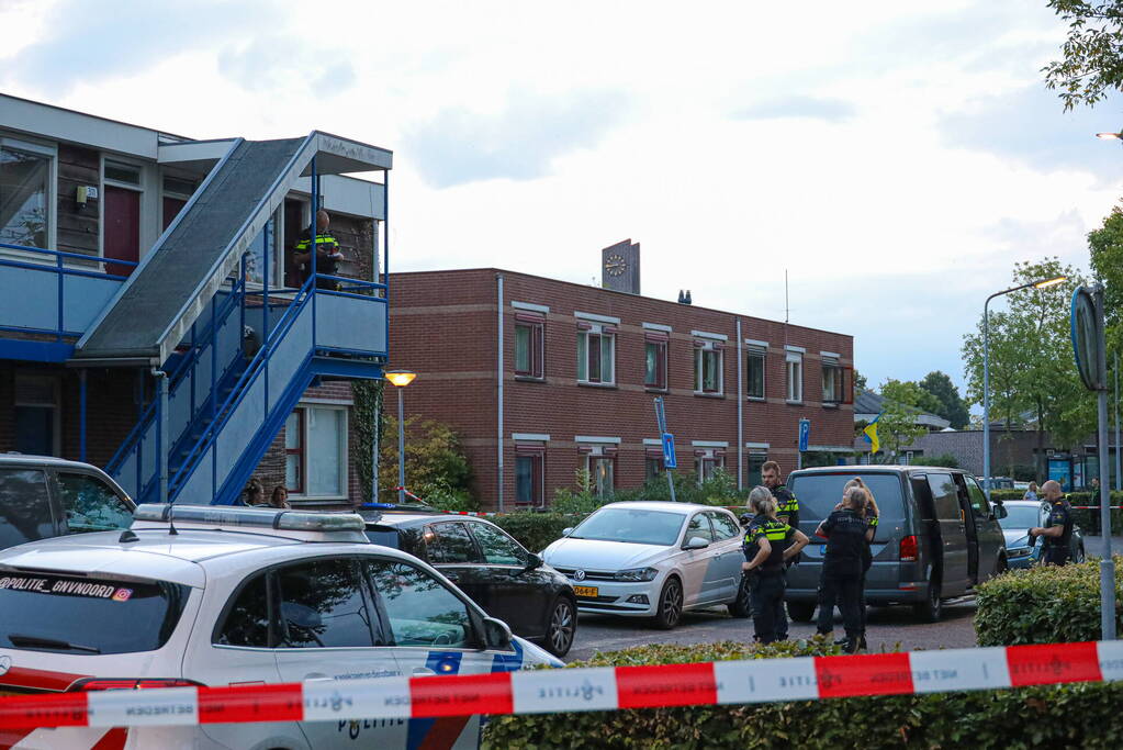 Aanhouding na aantreffen overleden vrouw