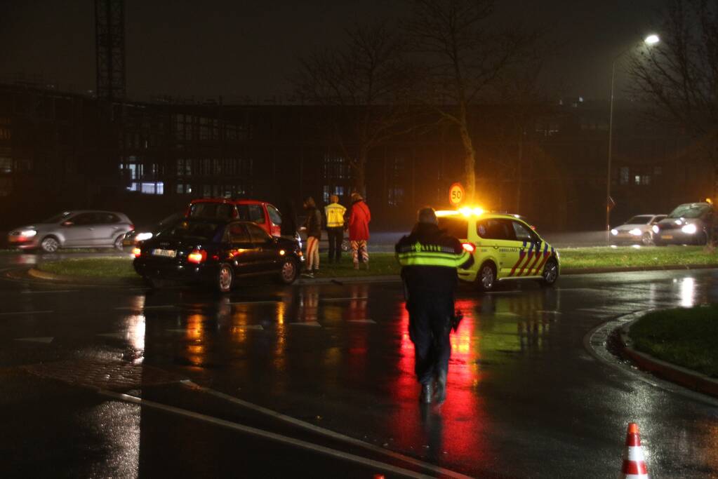 Schade na aanrijding tussen twee auto's
