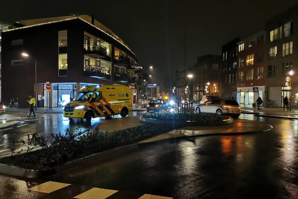 Fietser gewond na botsing met auto