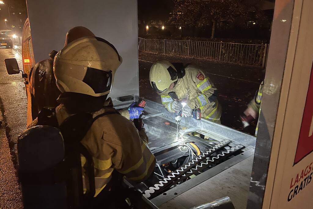 Brand in bezorgauto van Picnic