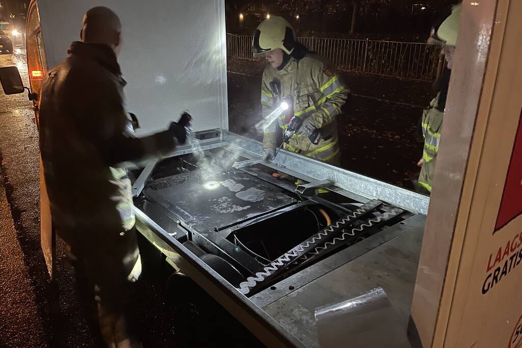 Brand in bezorgauto van Picnic