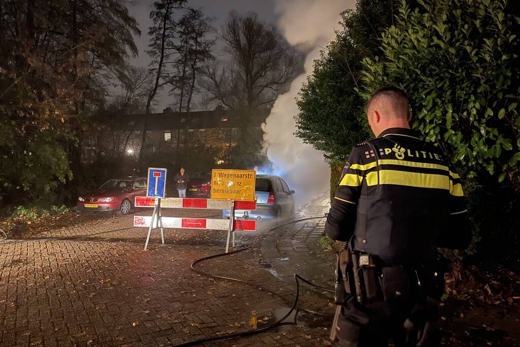 Wederom brand in geparkeerde auto