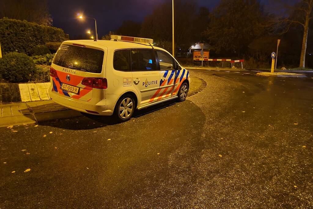 Bestuurder gaat er vandoor bij eenzijdig ongeval