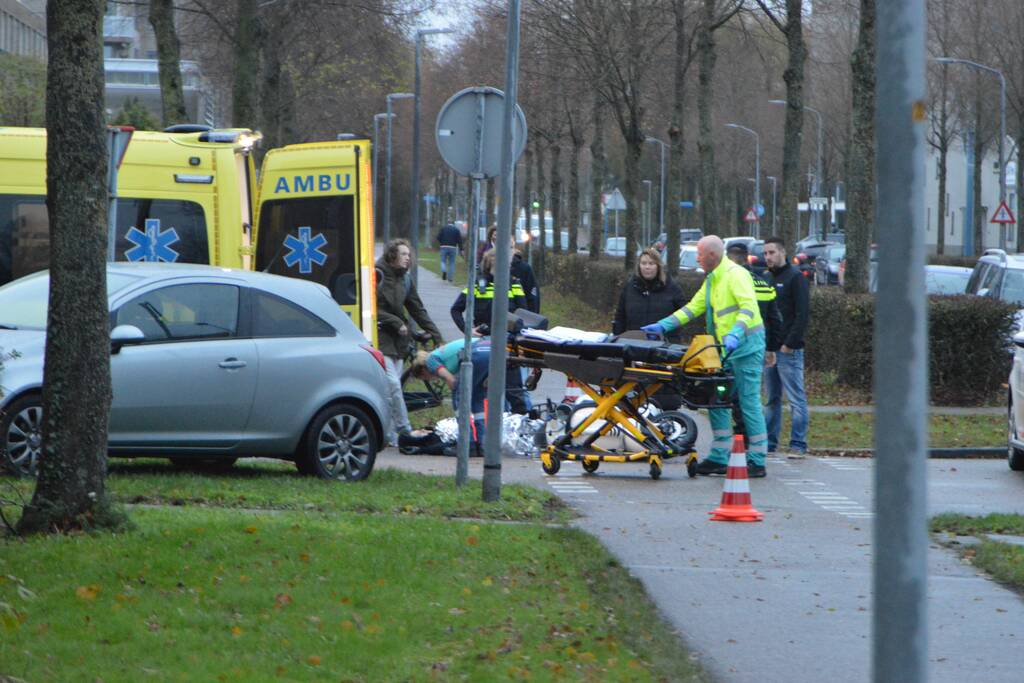Scooterrijder gewond bij botsing met auto