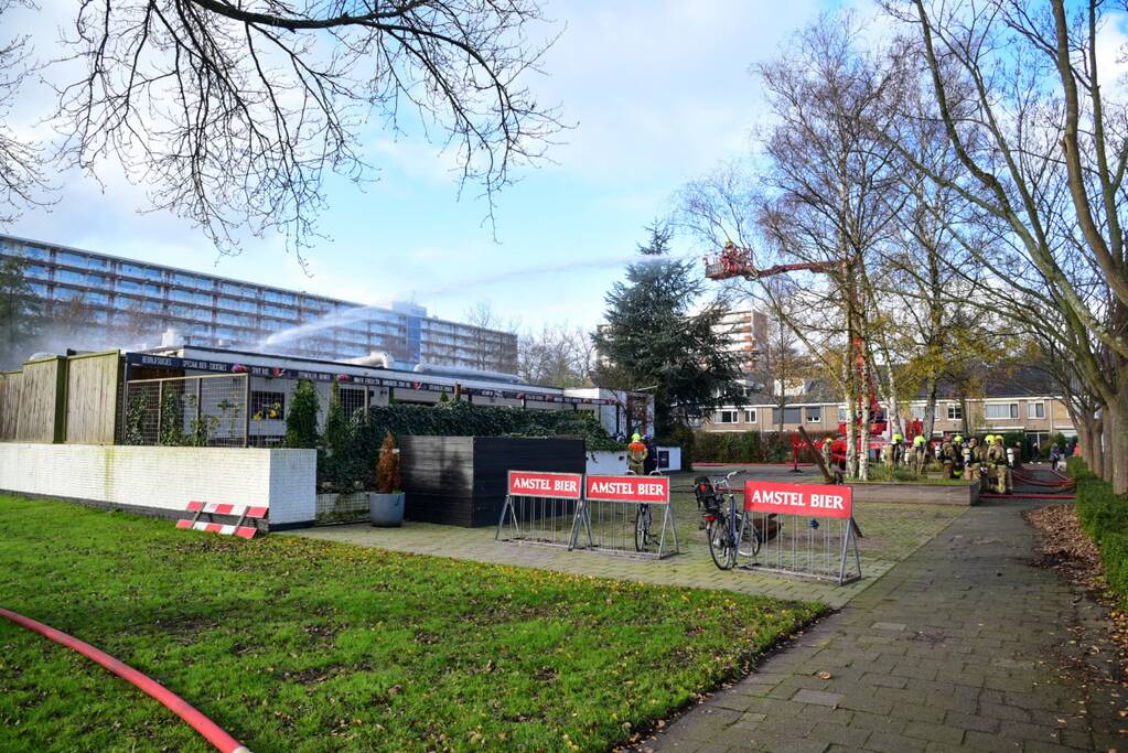 Zeer grote brand bowlingcentrum Dok99