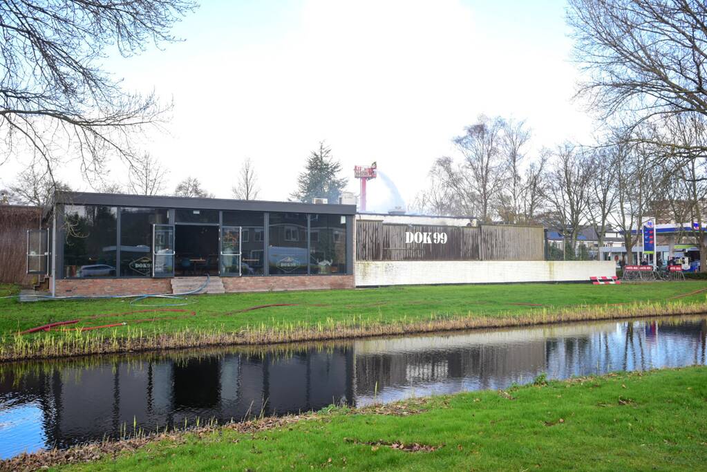 Zeer grote brand bowlingcentrum Dok99