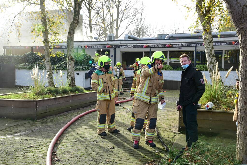Zeer grote brand bowlingcentrum Dok99