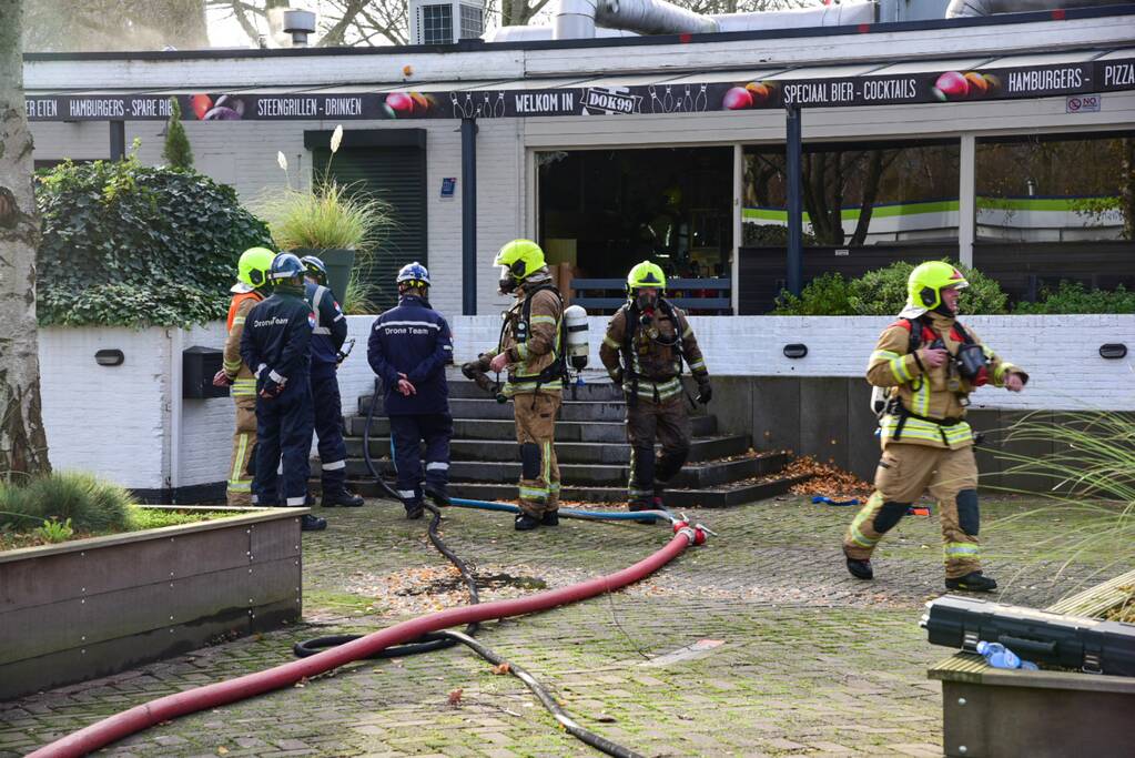 Zeer grote brand bowlingcentrum Dok99