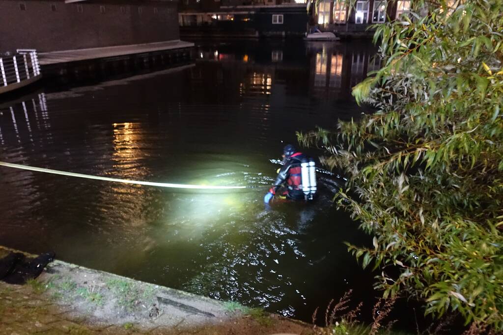 Deelscooter van Go Sharing in water aangetroffen