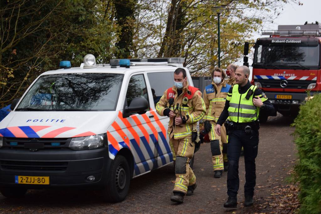 Politie vindt ondergrondse container met hennepkwekerij
