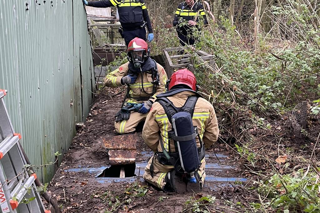 Politie vindt ondergrondse container met hennepkwekerij