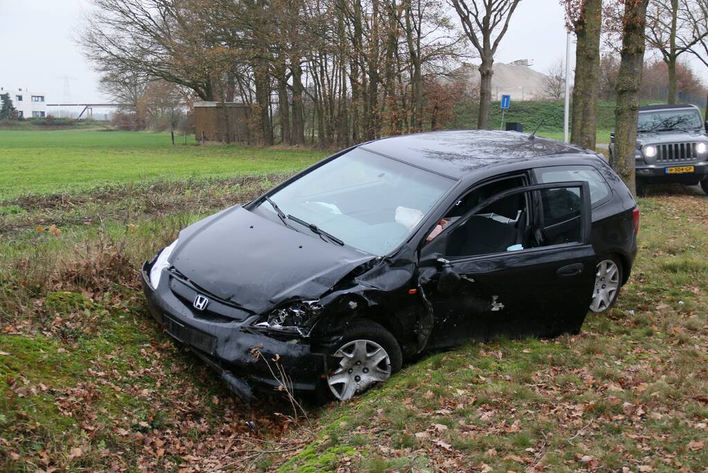 Ravage na botsing tussen twee voertuigen