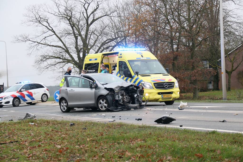 Ravage na botsing tussen twee voertuigen