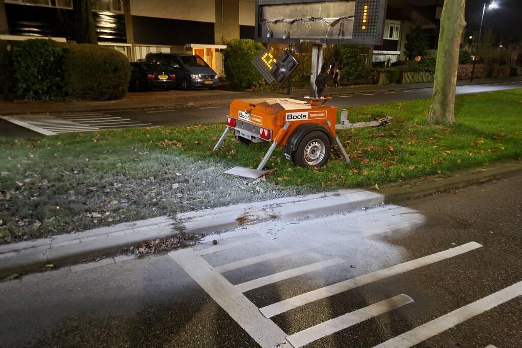 Tekstkar beschadigd naar harde knal
